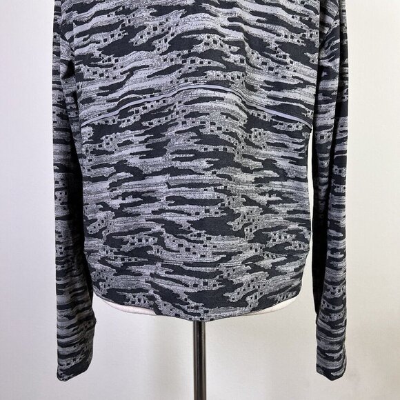 Title Nine Daily Decathlon Full Zip Jacket Women's Large Grey Camo Running Gym - Picture 13 of 16